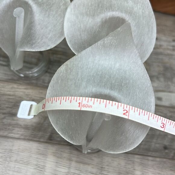 Lily Lucite Modern Floral Napkin Rings, Set of 4 - Picture 9 of 9